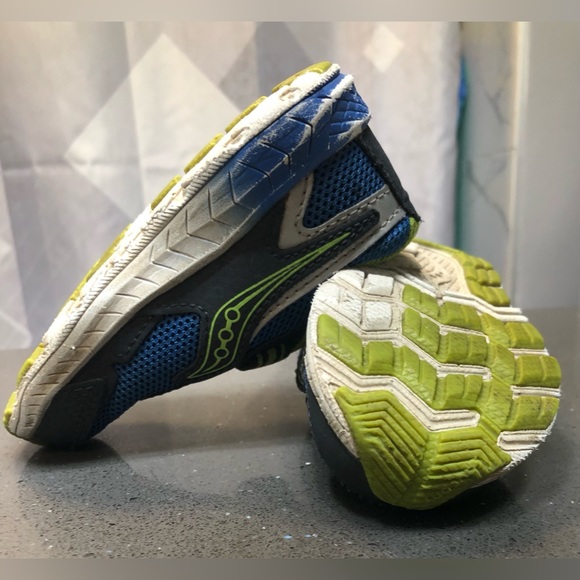 Saucony navy/green boys' sneaker, size 6W (toddler) - Picture 13 of 13